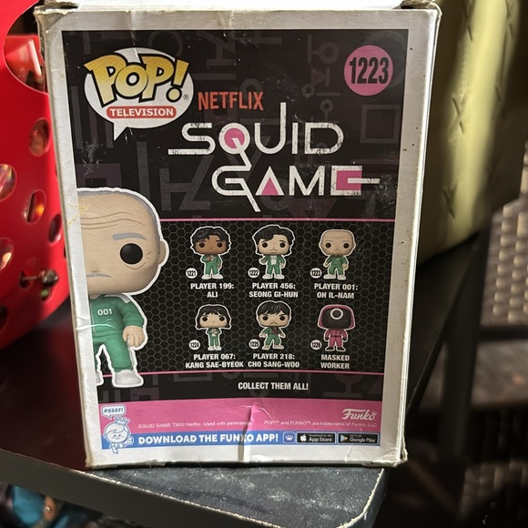 NIB Funko Pop Television Netflix’s Squid Game Player 002:  OH IL-NAM - Picture 4 of 5